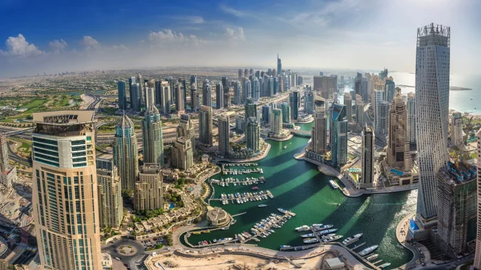 Dubai Essentials